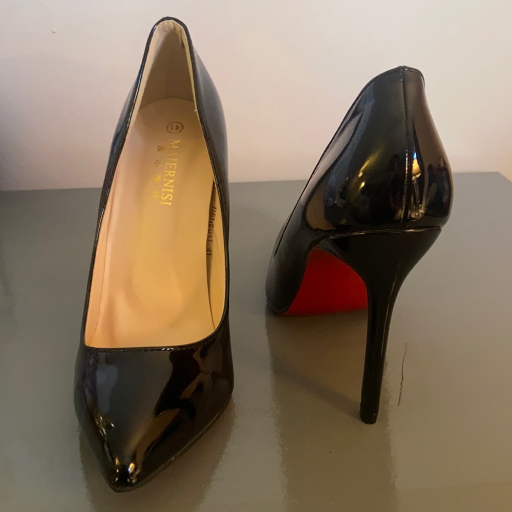 Red Sole Black Heels